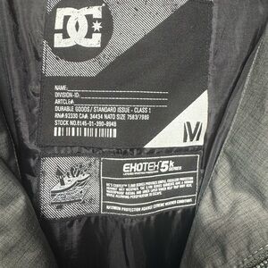 DC Snow Jacket Women’s Medium.